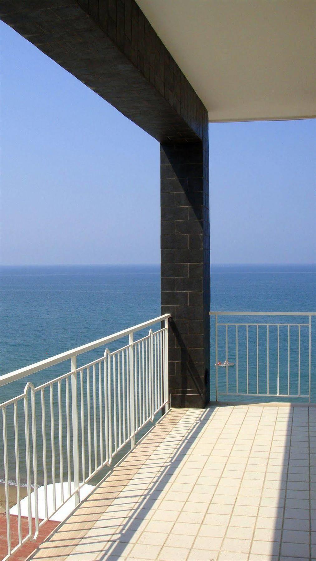 Albergo Riviera Spineta Battipaglia Εξωτερικό φωτογραφία